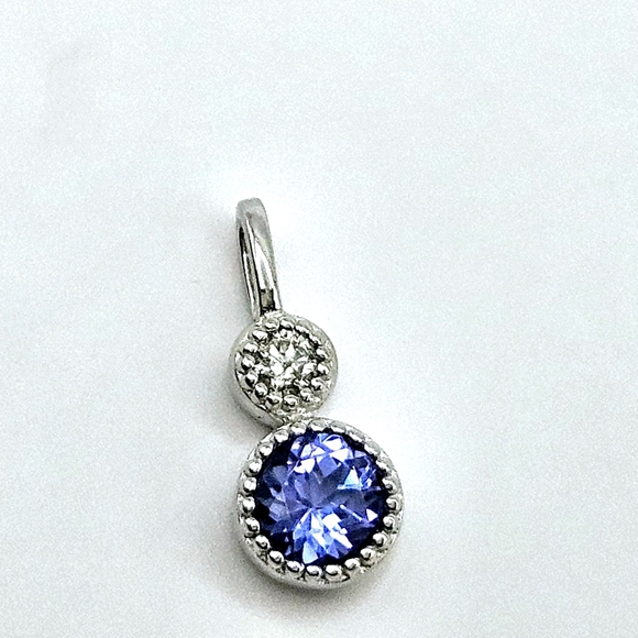 Sterling silver Tanzanite & Diamond 925 bezel set Pendant Charm - Picture 4 of 10